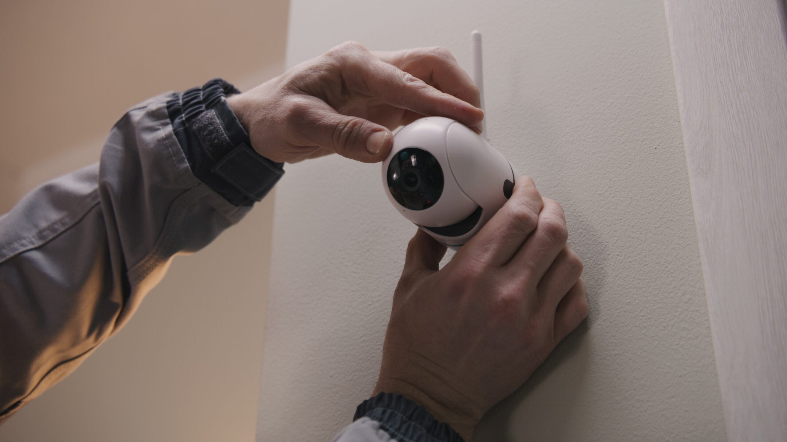 Cranberg Security | Access Control | Fire Alarms | Data Systems | Automatic Gates | Intruder Alarms | CCTV